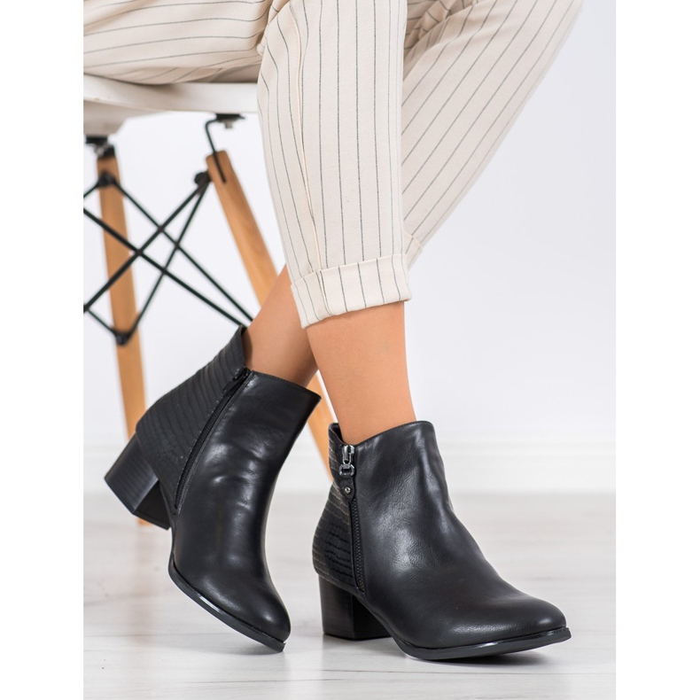 Kylie Botas pretas preto 2