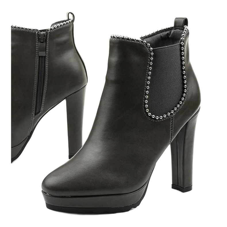 Botas cinza no poste com zíper e elástico Circus 1