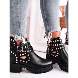 Botas femininas com rebites grunge preto celestial 1 Botas femininas com rebites grunge preto celestial 1