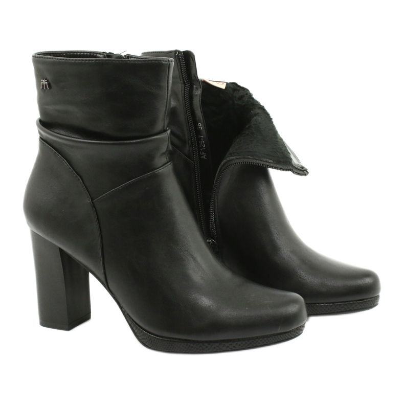 M.Daszyński Botas pretas no poste de Daszyński AF125-7 preto 4 M.Daszyński Botas pretas no poste de Daszyński AF125-7 preto 4