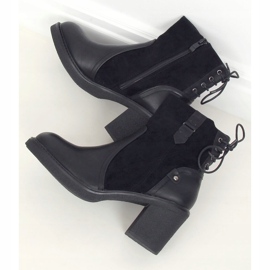 Botas pretas com salto largo H8116 Preto 1