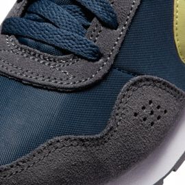 Tênis Nike Md Valiant Jr CN8558-400 branco multicolorido 1