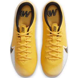 Chuteira Nike Mercurial Vapor 13 Academy FG / MG Junior AT8123 801 laranja amarelo 1