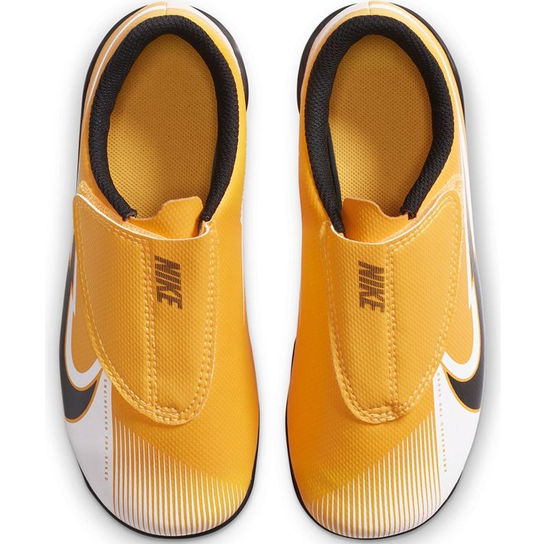 Chuteiras Nike Mercurial Vapor 13 Club Mg PS (V) Junior AT8162 801 laranja amarelo 1