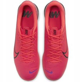 Chuteiras Nike Mercurial Vapor 13 Academy Ic AT7993 606 rosa vermelho 1