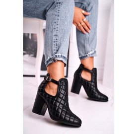 FB1 Botas femininas de salto acolchoadas com recortes Black Dreams preto 1 FB1 Botas femininas de salto acolchoadas com recortes Black Dreams preto 1