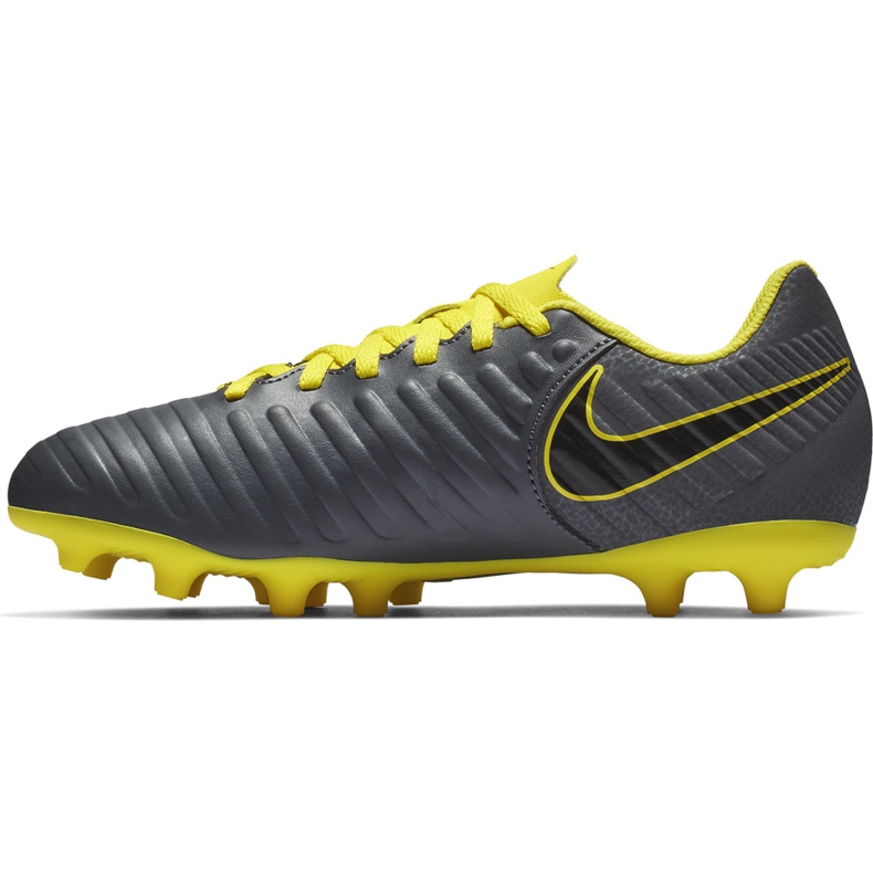 Chuteiras Nike Tiempo Legend 7 Club Mg Jr AO2300 070 preto cinza 1