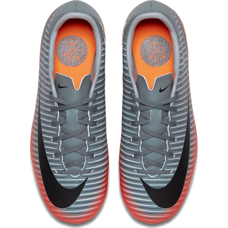 Chuteiras Nike Mercurial Victory 6 CR7 Ag Pro Jr 878643 001 cinza 1