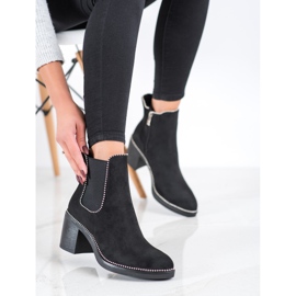 Bella Star Botas Chelsea Decoradas preto 1