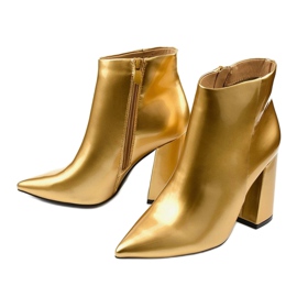 Botins dourados com zíper Adrietina 1