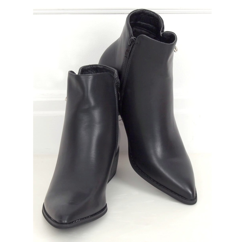 Botas com biqueira amendoada pretas BJ1565-KB Pretas preto 1