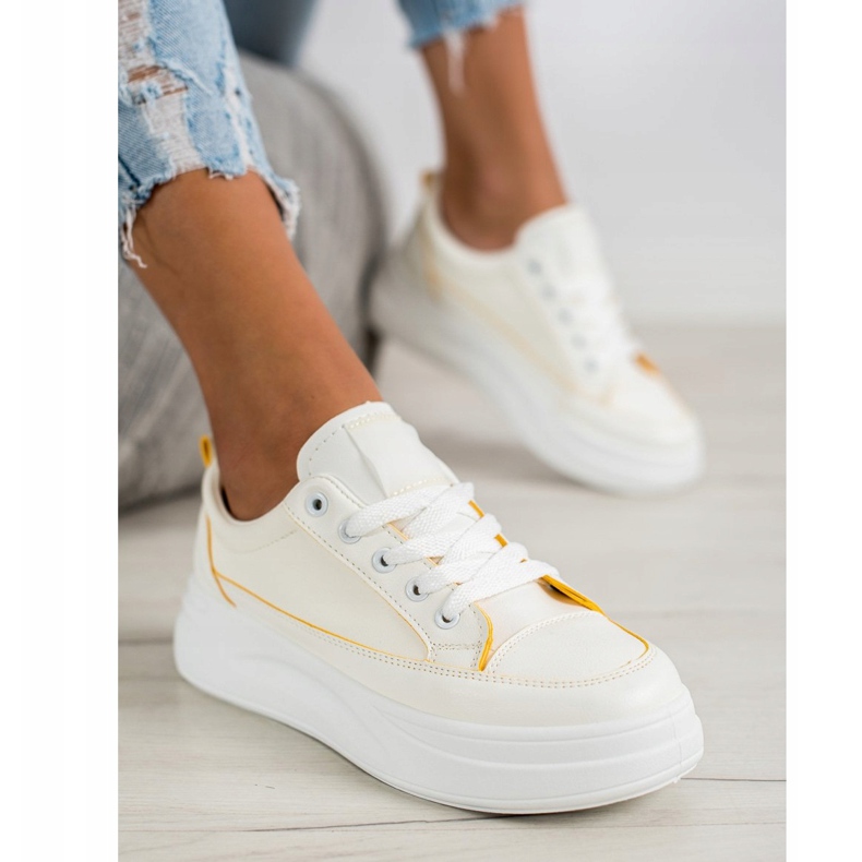 SHELOVET Calçados esportivos na plataforma branco 1