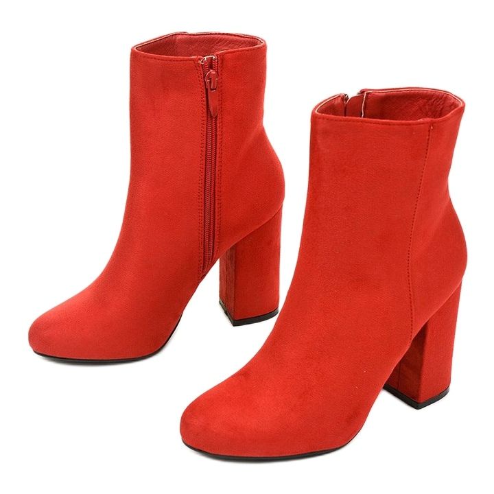 Botins de camurça vermelha no poste Wenonah vermelho 2 Botins de camurça vermelha no poste Wenonah vermelho 2