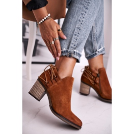 Botas femininas com salto Maciejka Spring Couro Vermelho 04812-29 marrom 2