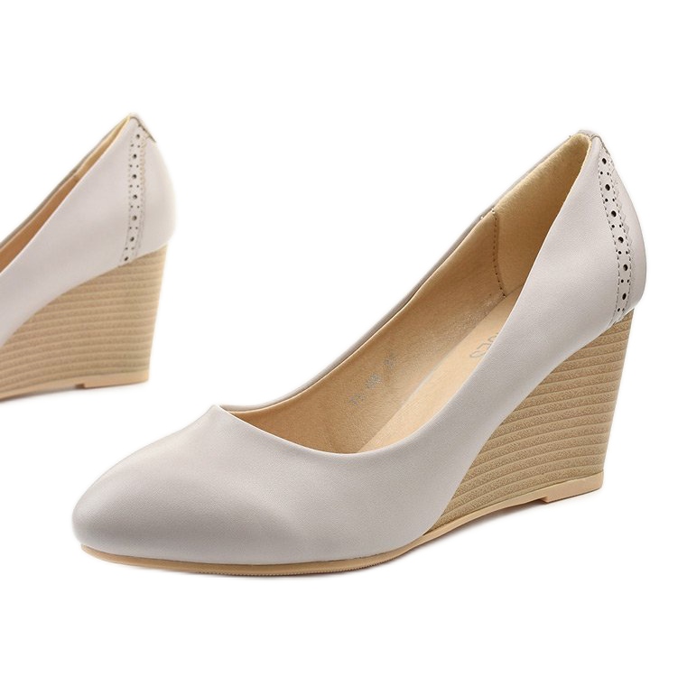 Bombas cinza na cunha Affore 1