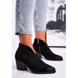 Vinceza Melhor escolha de botas femininas com corte preto 1 Vinceza Melhor escolha de botas femininas com corte preto 1