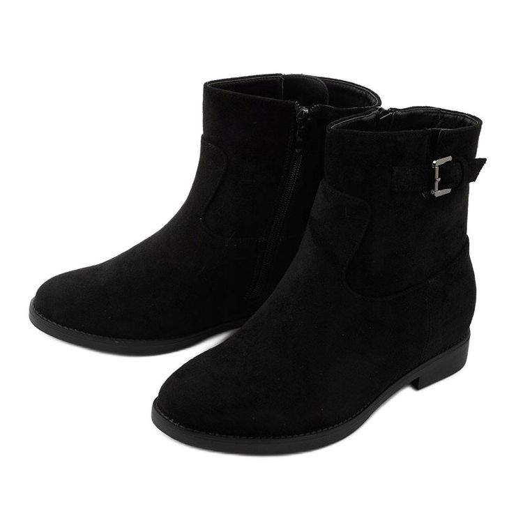 Botas pretas isoladas com uma cunha oculta de camurça Clifford preto 2 Botas pretas isoladas com uma cunha oculta de camurça Clifford preto 2