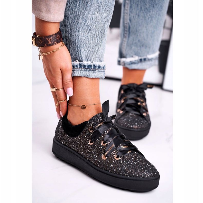 Tênis feminino elegante couro Laura Messi preto 2045 2