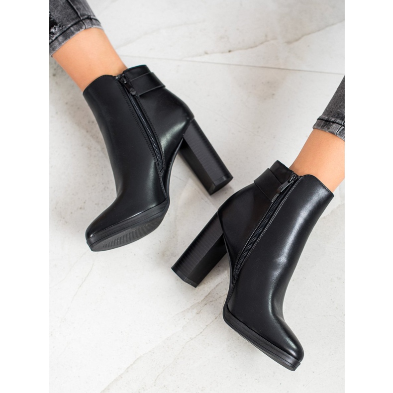 Ideal Shoes Botas Pretas Elegantes preto 1
