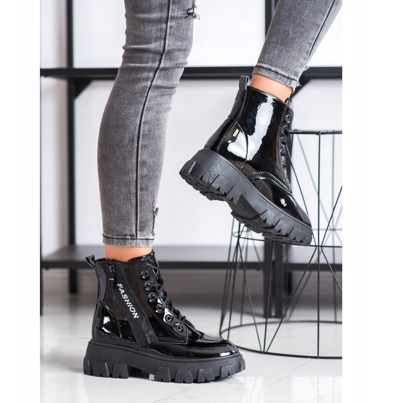 SHELOVET Trabalhadores de moda isolados preto 2