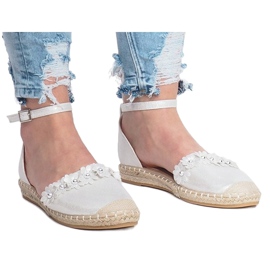 Alpargatas prateadas com flores LL6271 prata 1