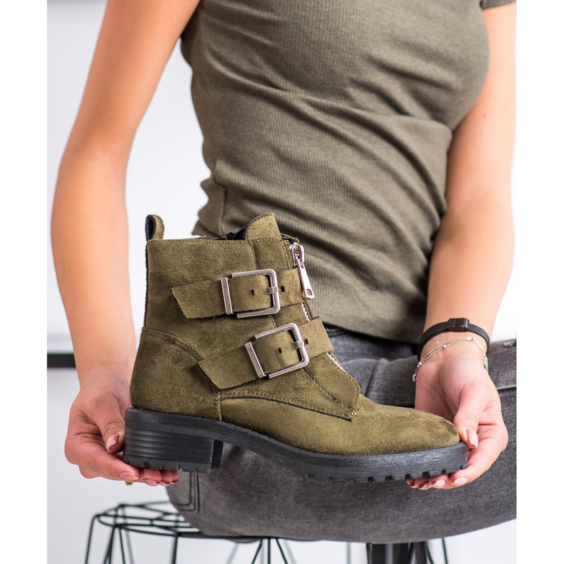 Corina Trabalhadores Casuais cáqui verde 2