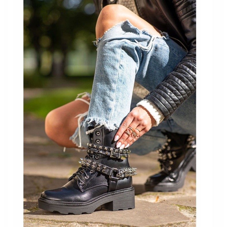 Seastar Trabalhadores com pregos preto 2