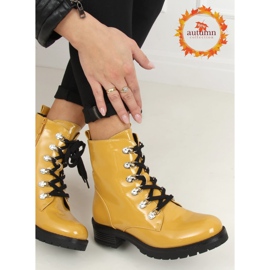 Botas lacadas a amarelo 7982-PA Amarelo 2