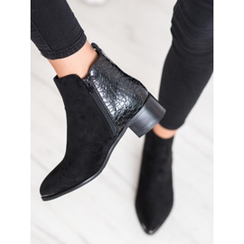 Kayla Botas elegantes em um poste baixo preto 2