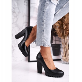 Bombas femininas Maciejka de salto e plataforma preta 02629-01 / 00-1 preto 2