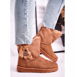 Botas de camurça com botão de pele marrom castanho 2 Botas de camurça com botão de pele marrom castanho 2
