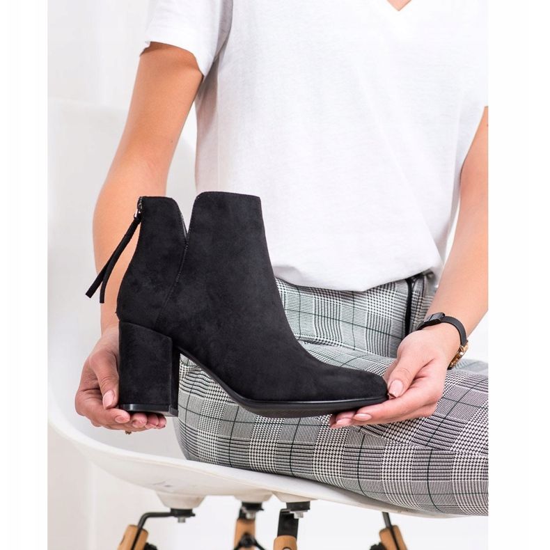 Queentina Botas elegantes no poste preto 2