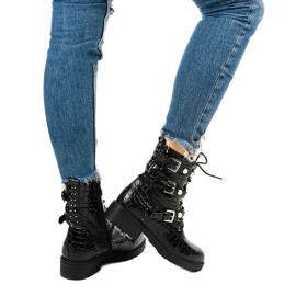 Botas pretas com isolamento achatado pérolas Torwain preto 2 Botas pretas com isolamento achatado pérolas Torwain preto 2