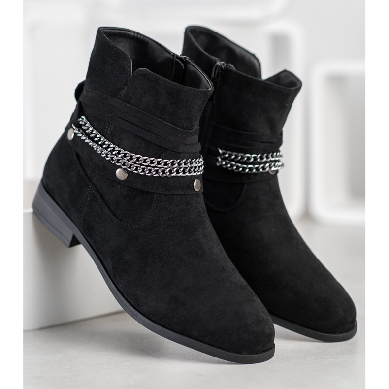 Cm Paris Cowgirls com uma corrente decorativa preto 1