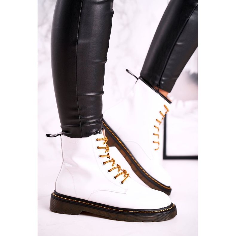 Botas femininas Botas de couro brancas GOE GG2N3057A branco 2