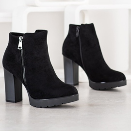 Small Swan Botas de salto alto preto 1