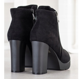Small Swan Botas de salto alto preto 2