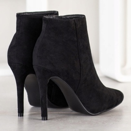 Small Swan Botas elegantes de salto alto preto 2