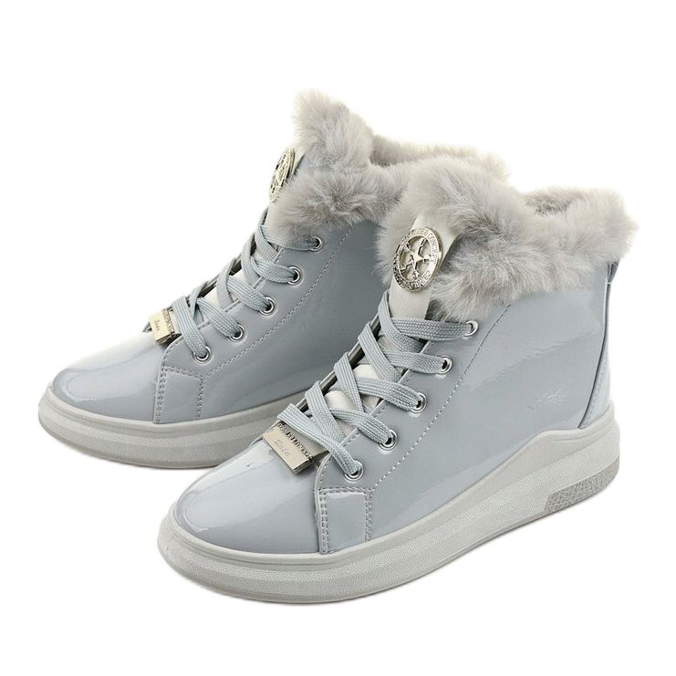 Botas cinza, botas Freemans isoladas 1