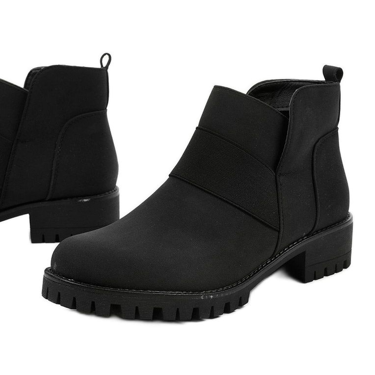 Botas deslizantes de couro ecológico Black Faerika preto 1
