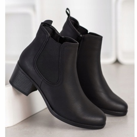 J. Star Botas em poste baixo preto 2