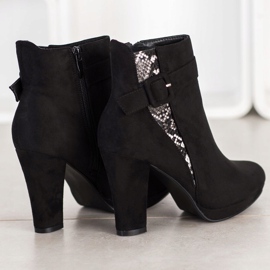 SHELOVET Botas de salto alto com estampa de cobra preto cinza 1 SHELOVET Botas de salto alto com estampa de cobra preto cinza 1