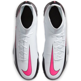 Chuteira Nike Phantom Gt Club Df Tf CW6670 160 multicolorido branco 2 Chuteira Nike Phantom Gt Club Df Tf CW6670 160 multicolorido branco 2