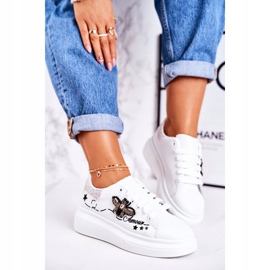 Tênis feminino esportivo com fly branco prata Amour 2