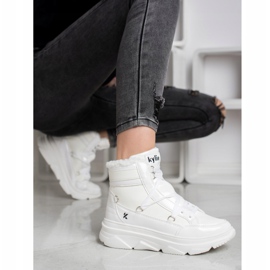 Kylie Trappers da moda branco 2