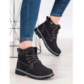 Bona Classic Black Trappers preto 1