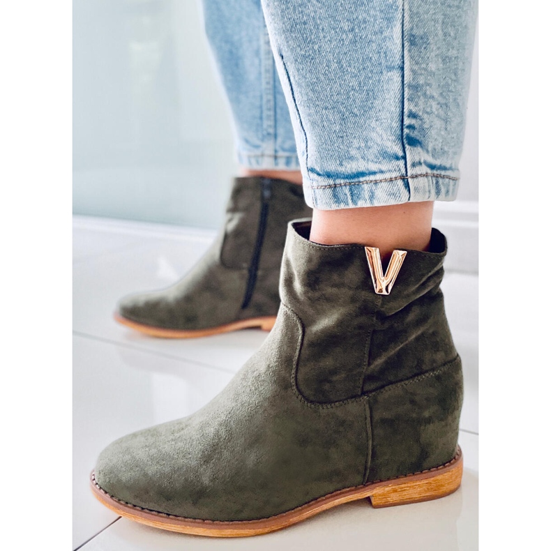 Botas verdes ZT1013 verdes em uma cunha escondida 1