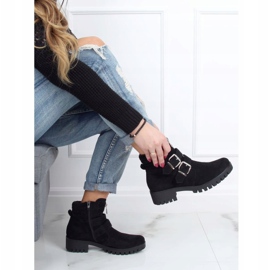 Botas pretas XJ-30 pretas no protetor preto 2