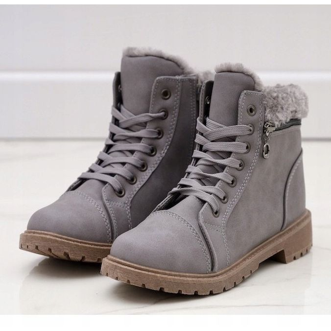 Caçadores cinza botas isoladas Dorfir 1