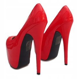 Pinos altos lacados na plataforma vermelha D905 vermelho 3